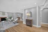1915 Shannon Court - Photo 7