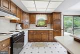 413 Surrey Drive - Photo 7