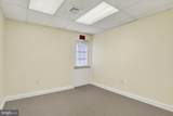 2213 Forest Hills Drive - Photo 18