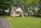902 Spruce Avenue - Photo 2