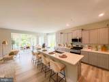 10524 Cosmos - Photo 20