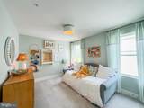 10524 Cosmos - Photo 22