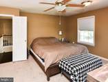 2406 Berry Thicket Court - Photo 9