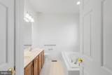 29435 Glenwood Drive - Photo 16