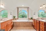 12 Par Avenue - Photo 41