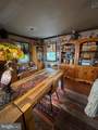 320 Hemlock Avenue - Photo 22