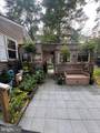 320 Hemlock Avenue - Photo 3