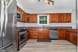 7075 Wood Glen Drive - Photo 11