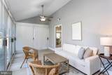 921 Homberg Avenue - Photo 15
