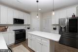8 Cayuga Way - Photo 14