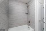 8 Cayuga Way - Photo 18