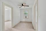 302 Chatham Street - Photo 15
