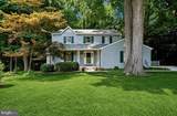 1070 Foxcroft Run - Photo 1