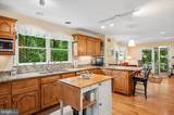 1070 Foxcroft Run - Photo 17