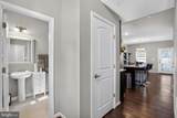 29 Stuart - Photo 8