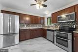 7308 Kipling Parkway - Photo 16
