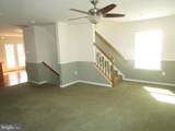 7911 Heatherleigh Place - Photo 12