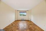 2059 Huntington Avenue - Photo 19