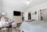 1813 Emerald Way - Photo 17