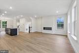 16608 Breezeway Alley - Photo 12