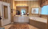 723 Village Avenue - Photo 18