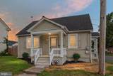 528 Queen Street - Photo 1