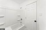 353 Florence Boulevard - Photo 14