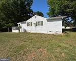 1056 Boyds Lane - Photo 3