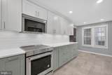 7452 Cross Gate Lane - Photo 14