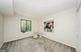 9737 Kings Crown Court - Photo 21