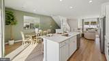 10 Spencer Way - Photo 2