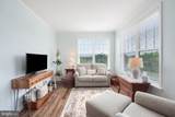 1010 Crest Way - Photo 15