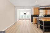 811 Carnaby Street - Photo 14