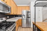 811 Carnaby Street - Photo 17