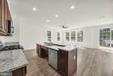228 Park Ln - Photo 5