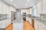 2410 Dakota Lakes Drive - Photo 18