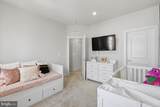 1677 Dunnington Place - Photo 27