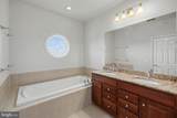 20656 Sibbald Square - Photo 38