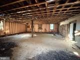 539 Centre - Photo 5