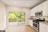 10032 Moxleys Ford Lane - Photo 10