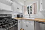 1557 Mount Eagle Place - Photo 16
