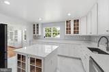 6219 Crestwood Drive - Photo 15