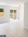 1224 Thomas Jefferson Place - Photo 5
