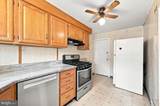 7959 Gilbert Street - Photo 11