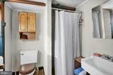 2460 Honeysuckle Lane - Photo 33
