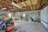 2460 Honeysuckle Lane - Photo 38