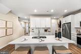 6038 Freestone Boulevard - Photo 5
