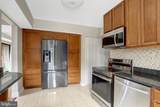 9731 Kings Crown Court - Photo 14