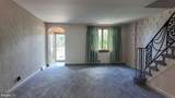 1916 Devereaux Avenue - Photo 3