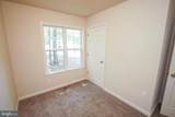 935 Queen Avenue - Photo 36